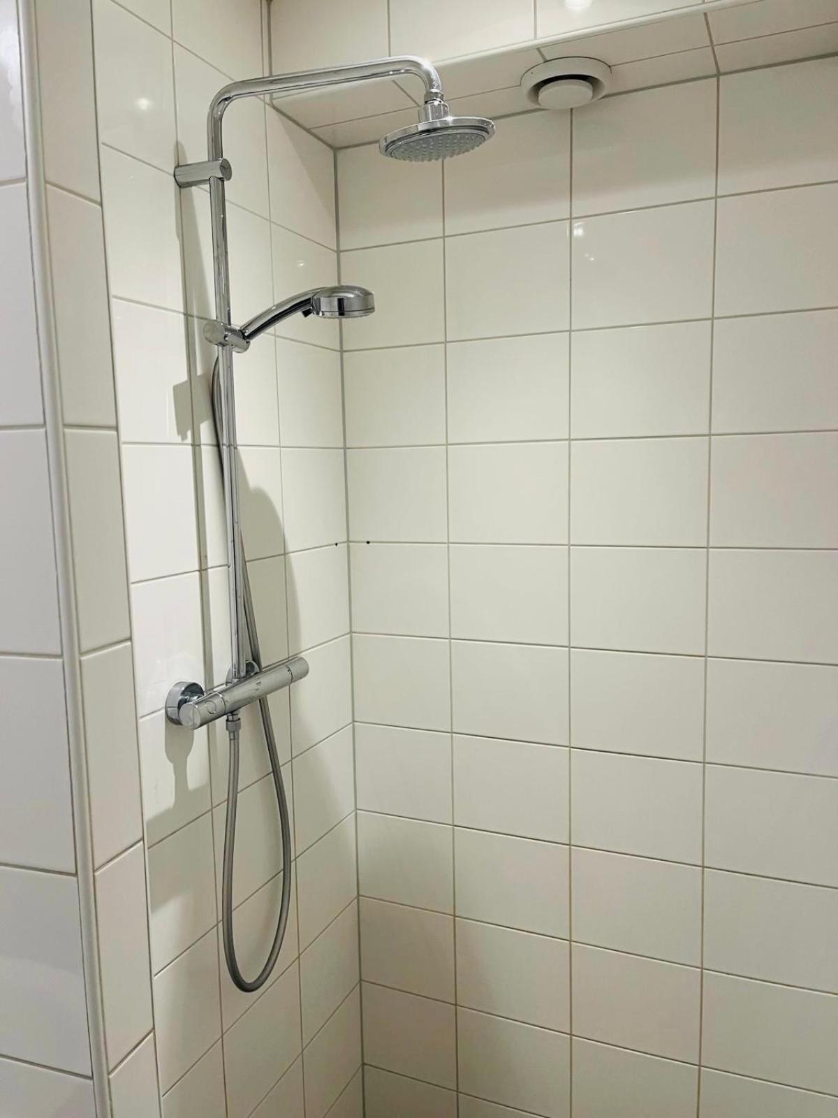 סנייק Aparthotel Le Provence מראה חיצוני תמונה